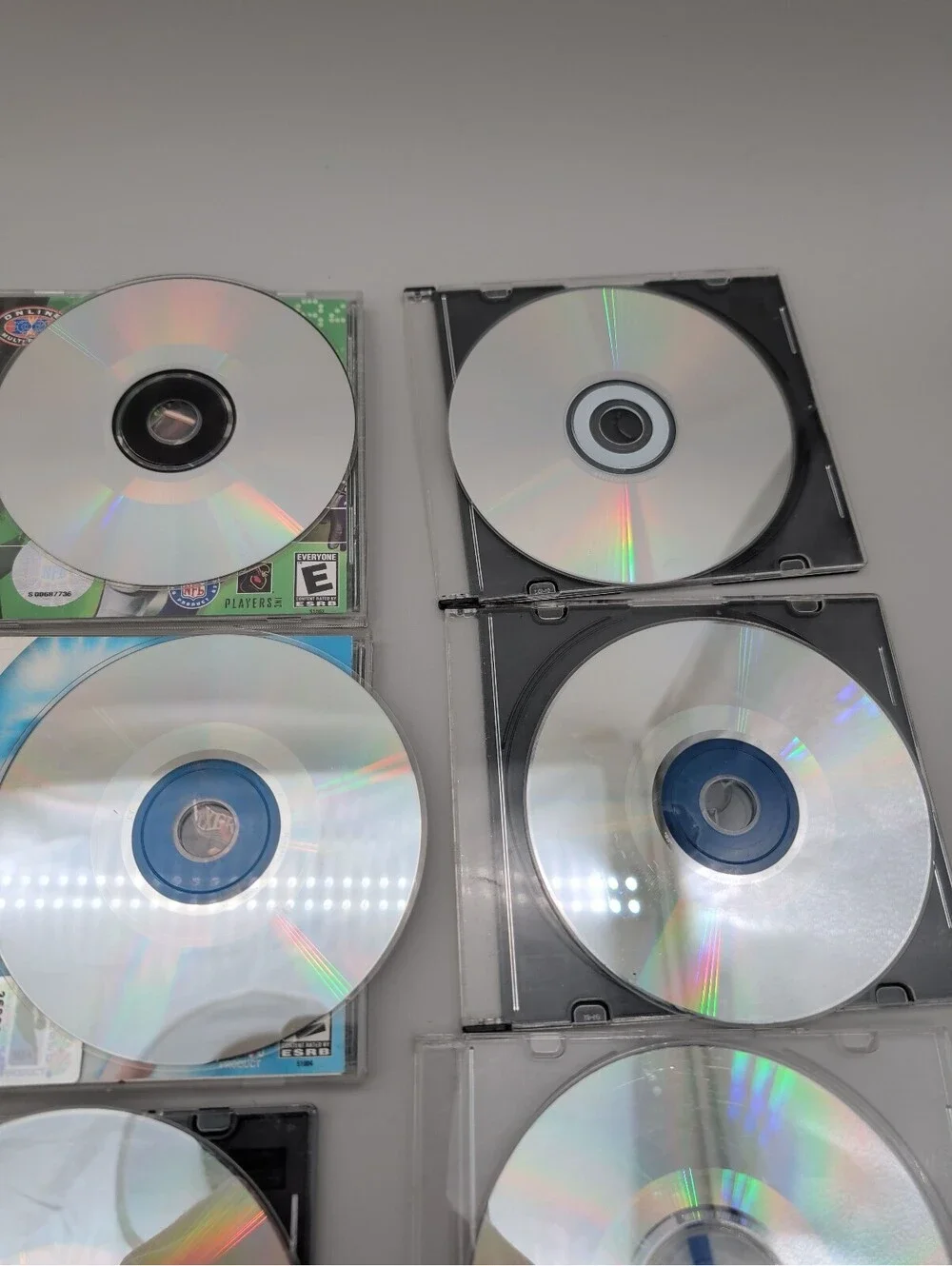 Sega Dreamcast Game Lot - NBA 2K1, NFL 2K1, Tony Hawk's Pro Skater 2, Spirit of